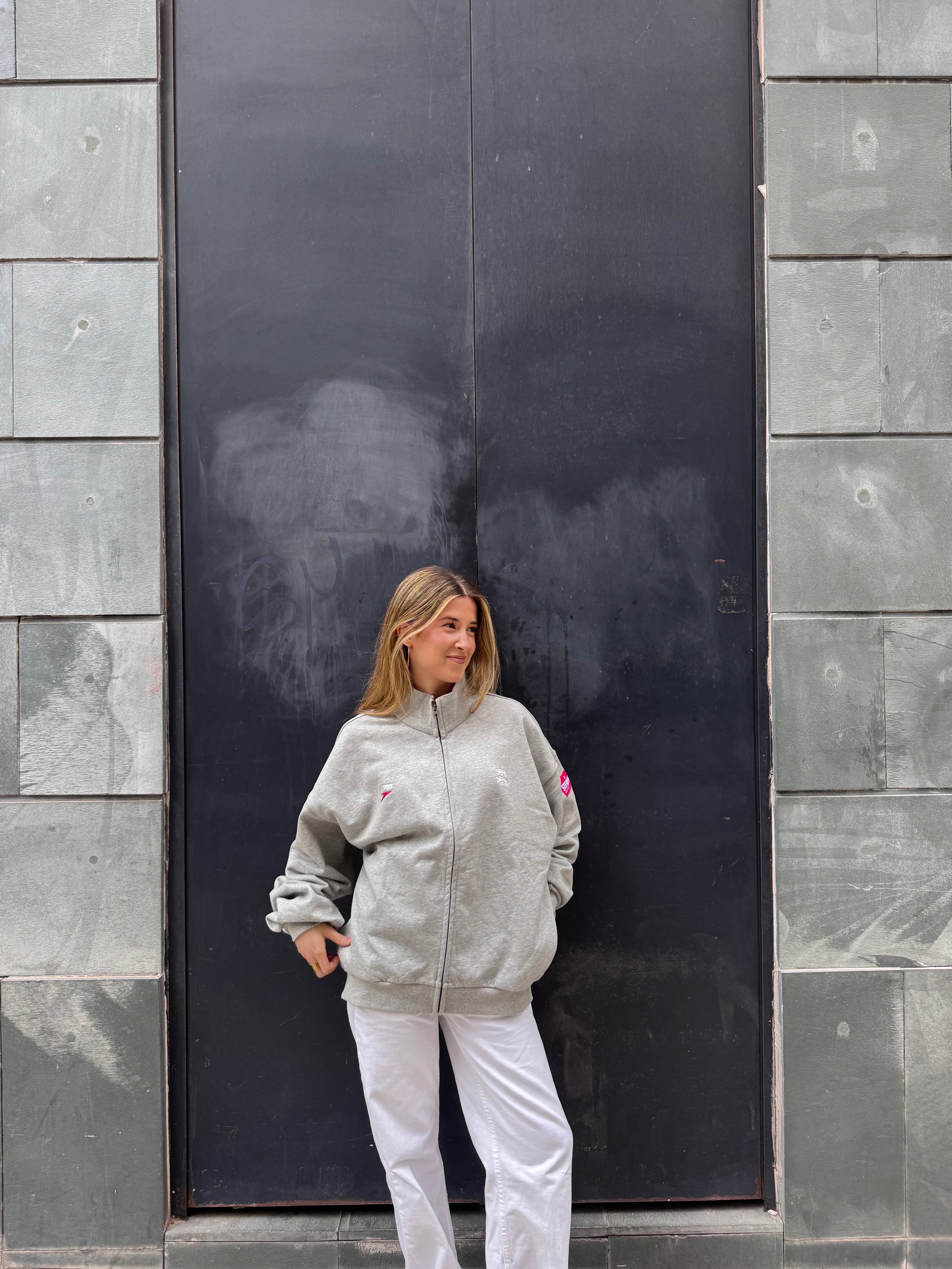 LIGHT GREY ZIP HOODIE