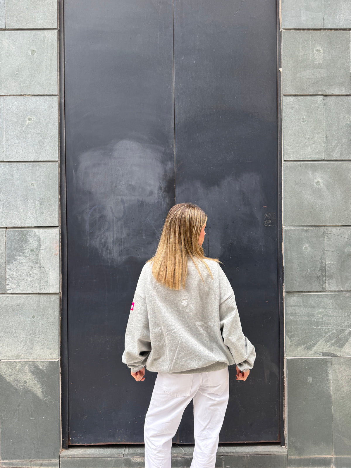 LIGHT GREY ZIP HOODIE