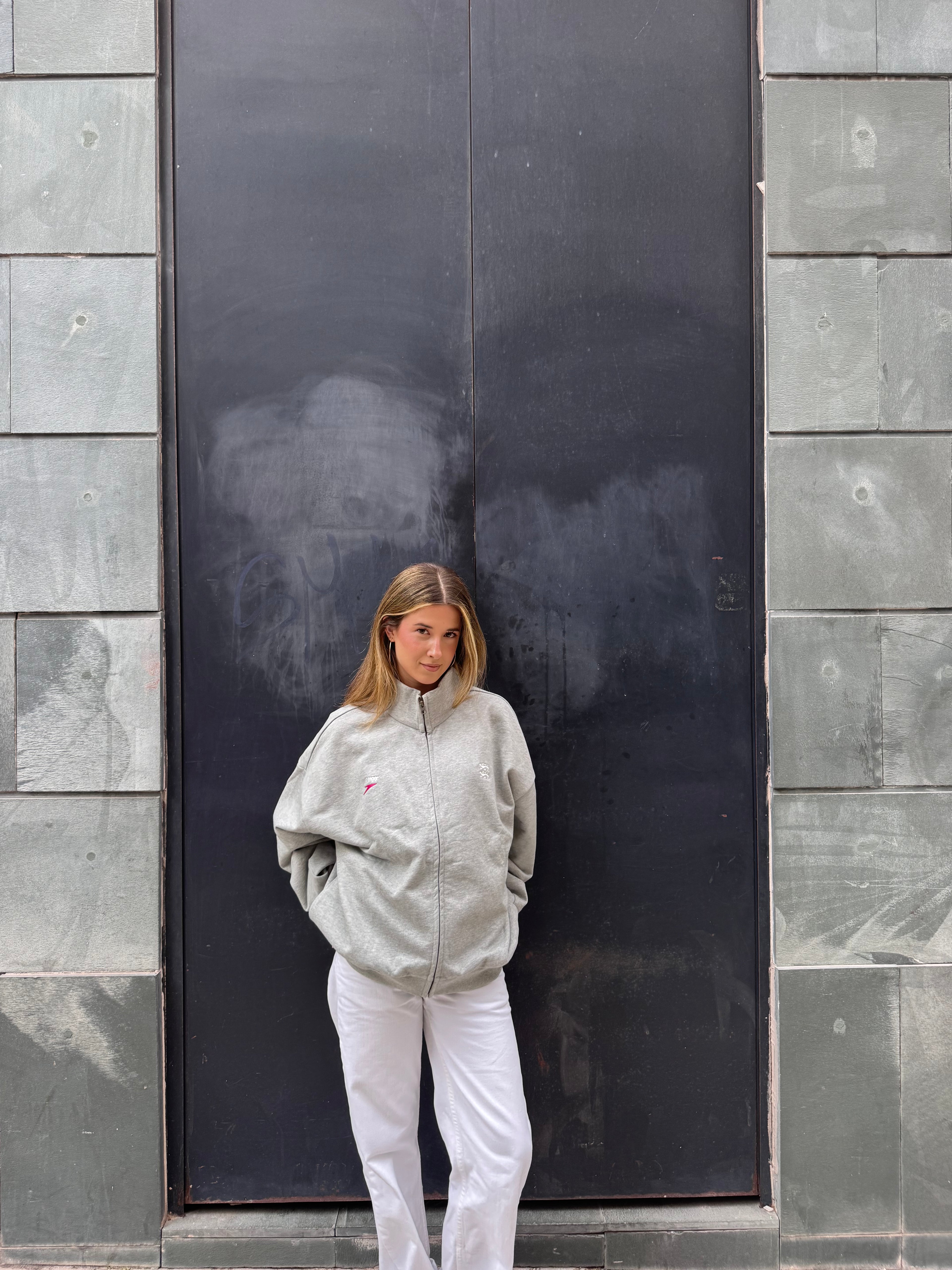 LIGHT GREY ZIP HOODIE