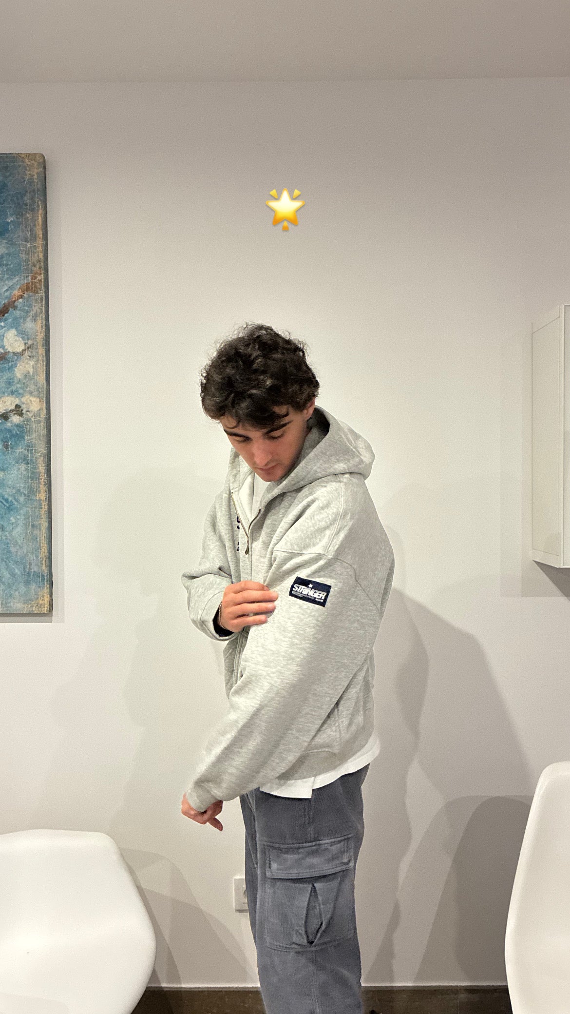 GREY ZIPPER HOODIE