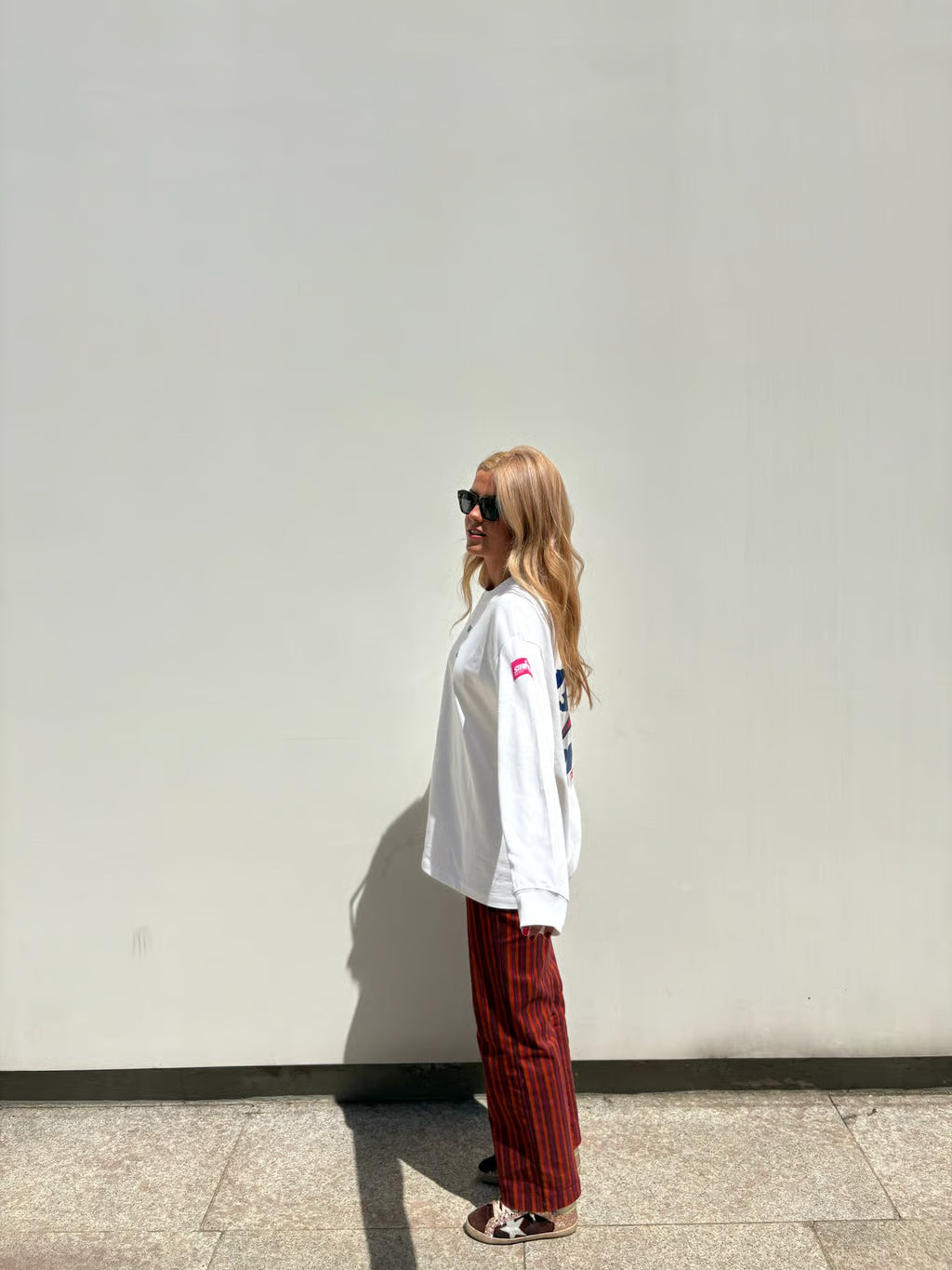 WHITE LONG-SLEEVE